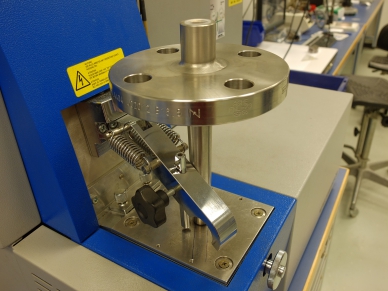 PMI test: Spectrographic analysis on a WIKA model TW10 flange thermowell